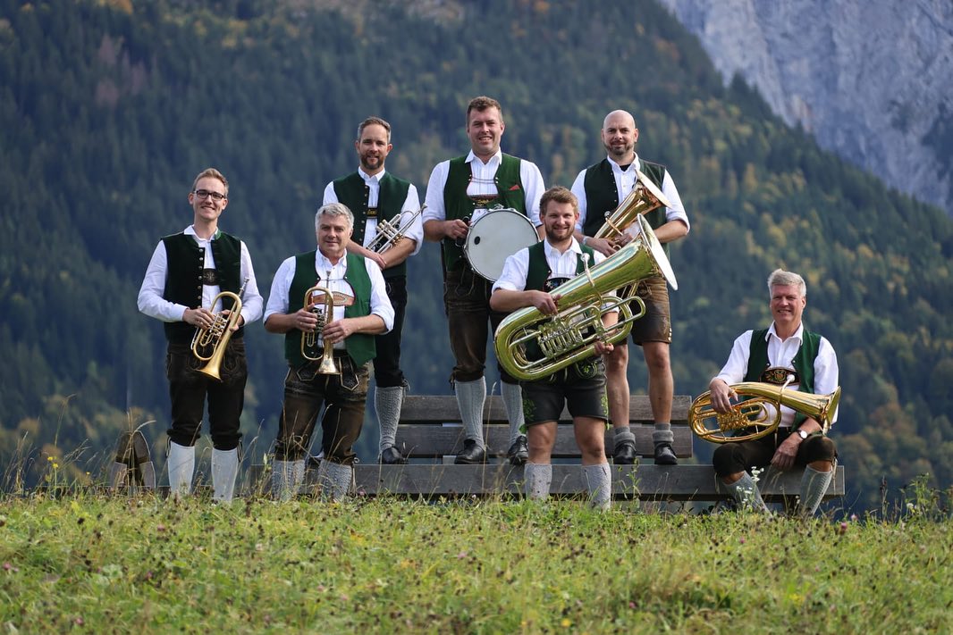 Die Karolina Böhmische spielt beim musikalischen Dämmerschoppen im Altwirt Piding